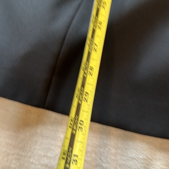 Elegant Black Embellished Women's Jacket - Picture 10 of 11